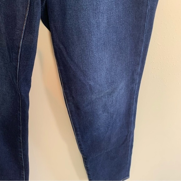 [Soft Surroundings] Dark Wash Elastic Waist Straight Leg Denim Jeans - Picture 3 of 10